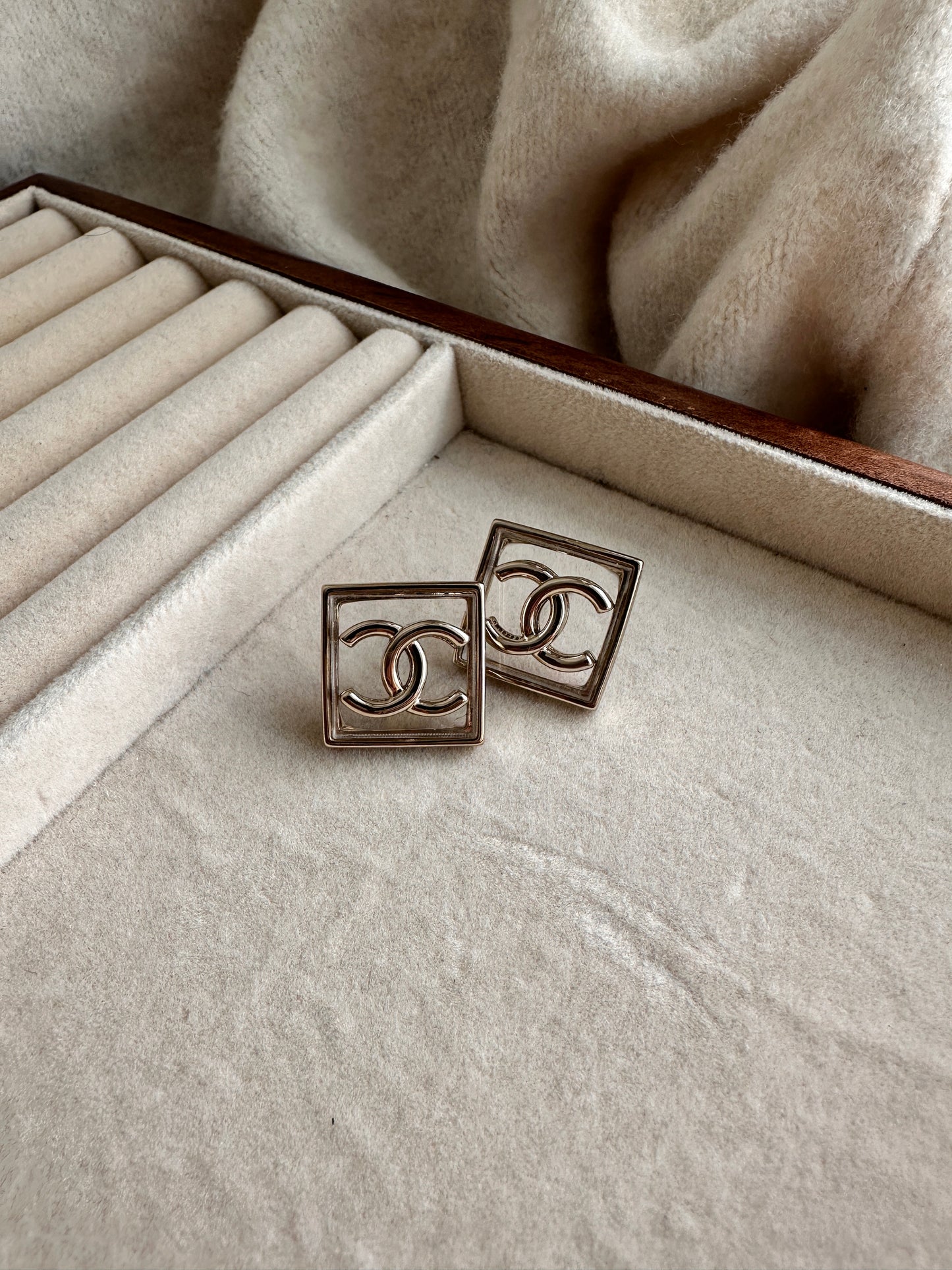 Vintage Chanel Earring