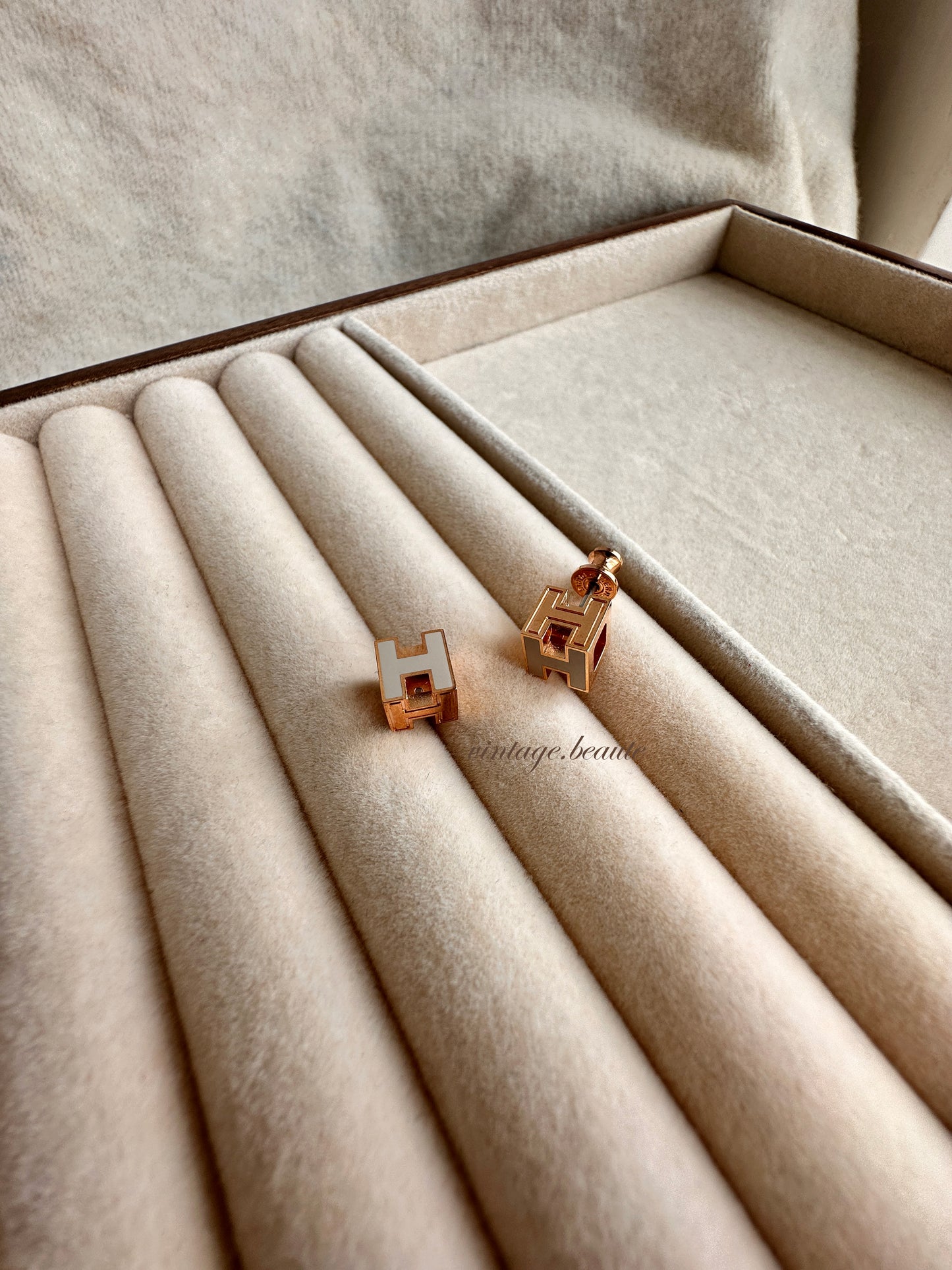 Vintage Hermes Earring
