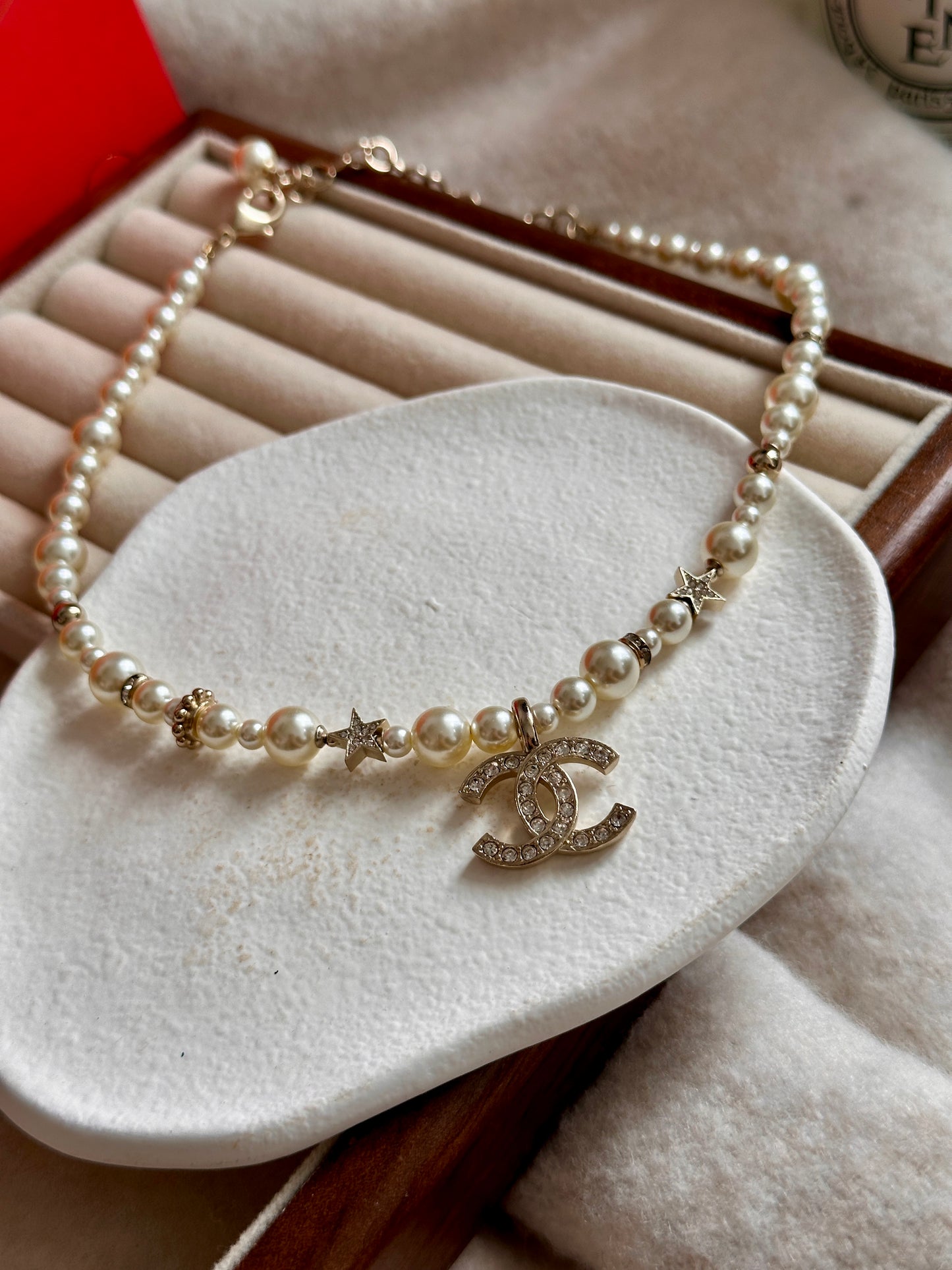 Vintage Chanel Necklace (微瑕疵)