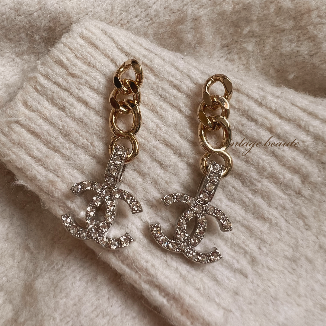 Vintage Chanel Earring