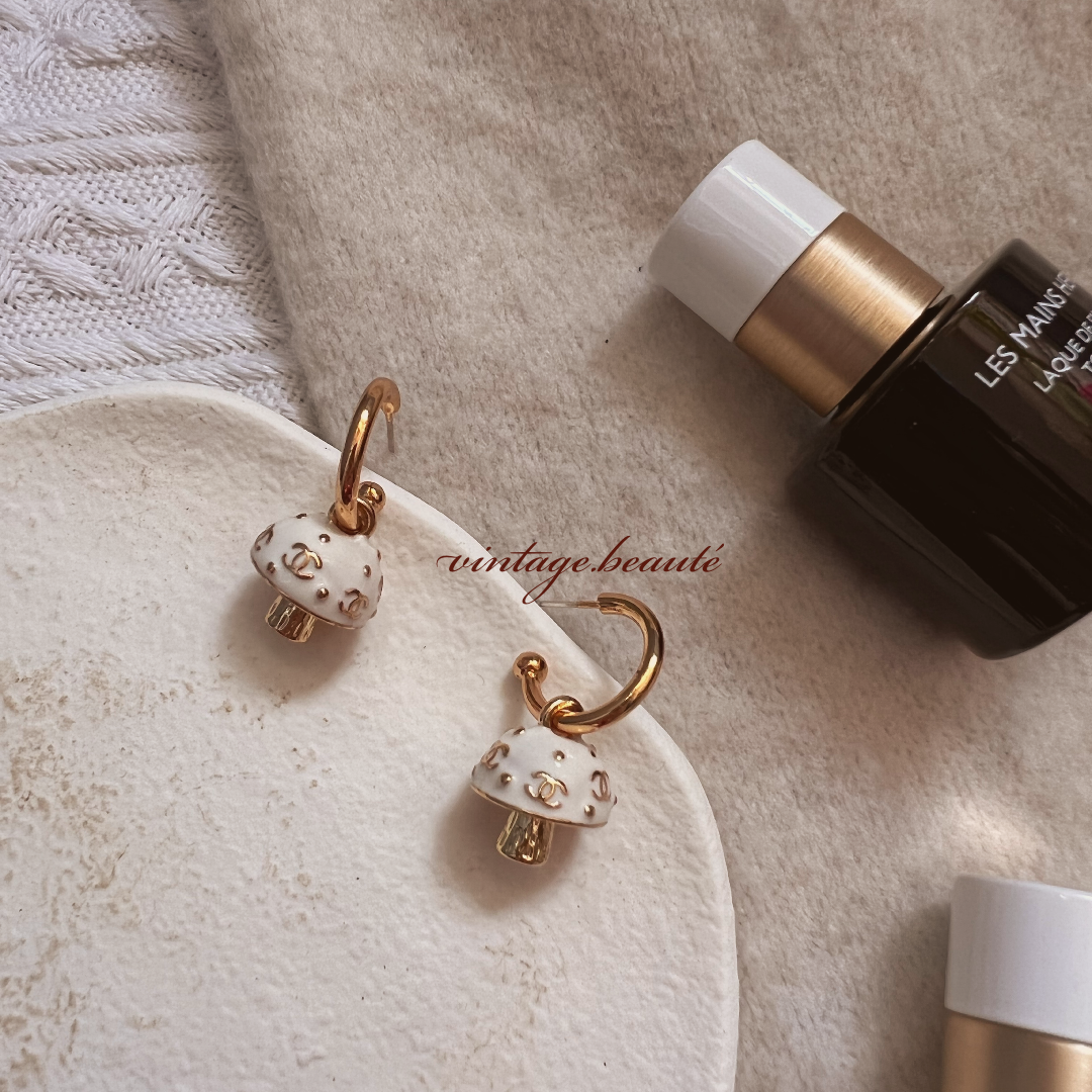 Vintage Chanel Earring