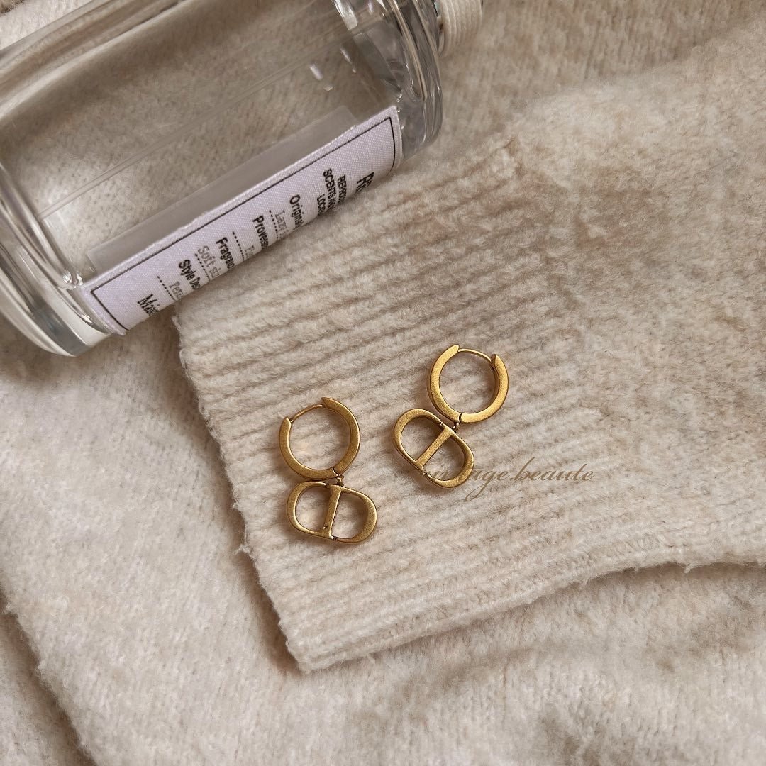 Vintage Dior Earring
