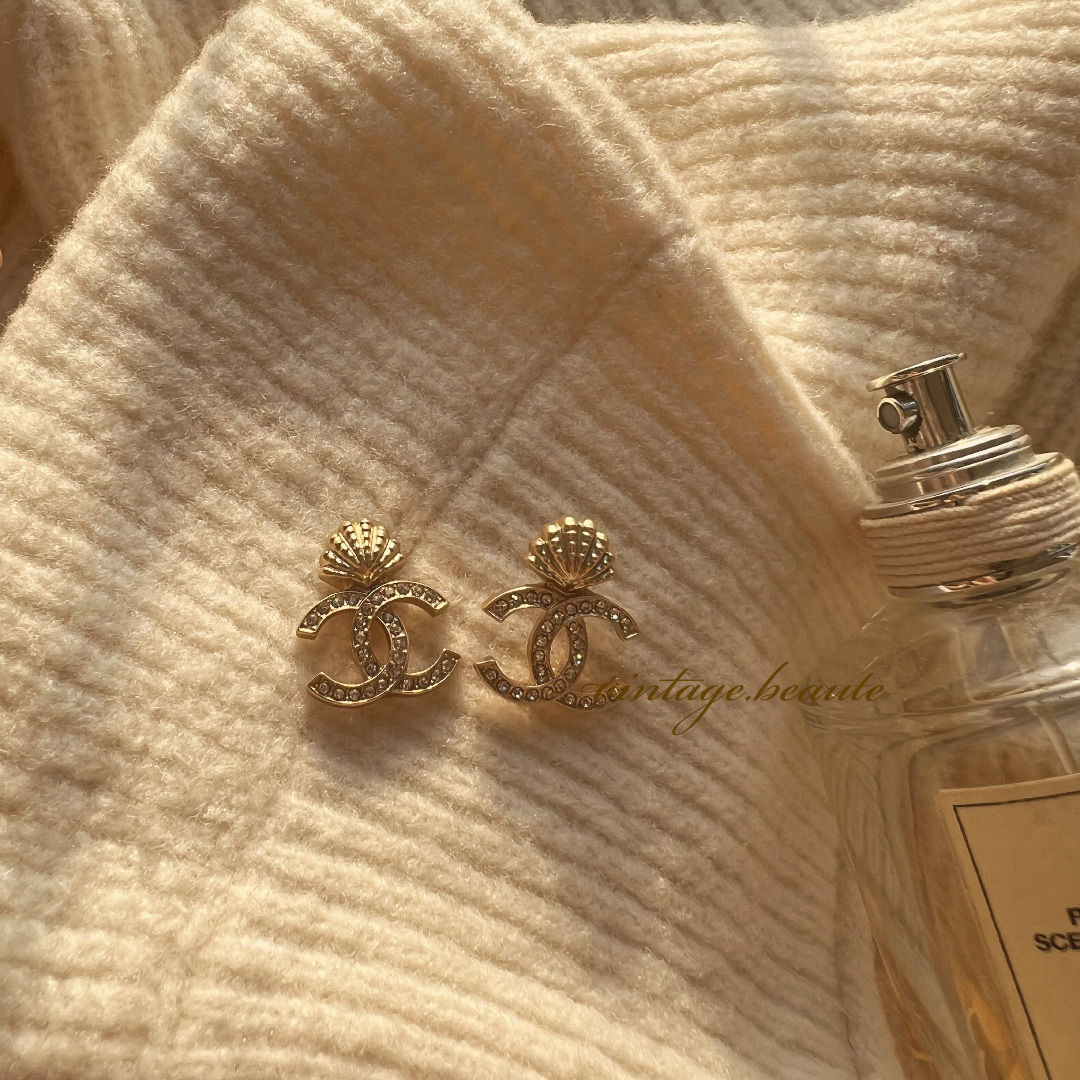 Vintage Chanel Earring