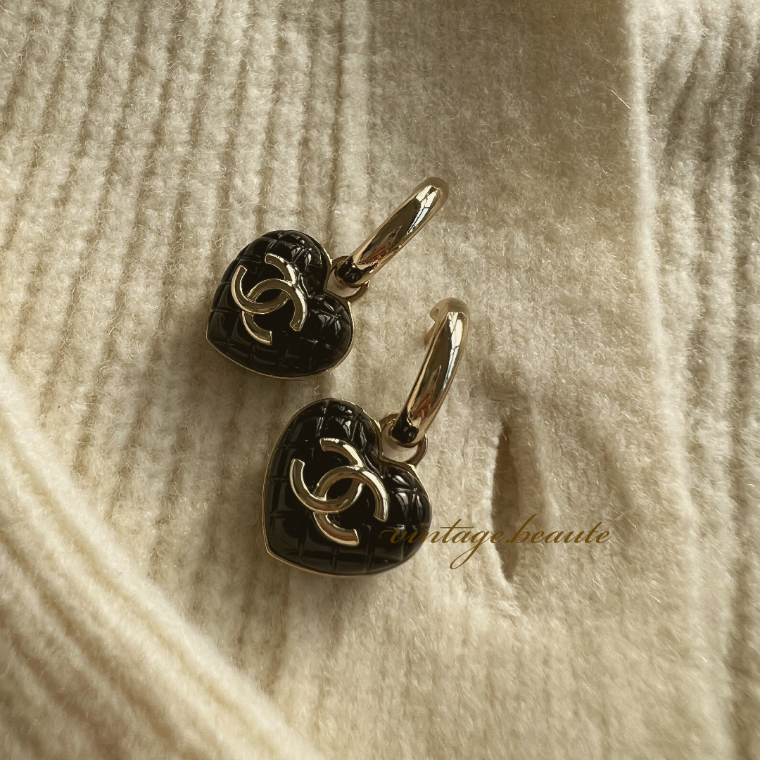 Vintage Chanel Earring
