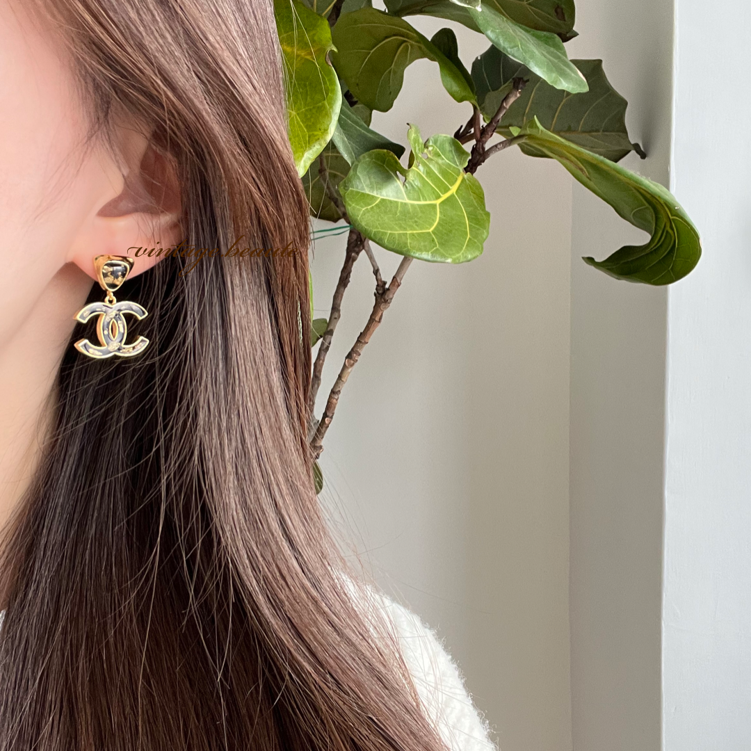 Vintage Chanel Earring