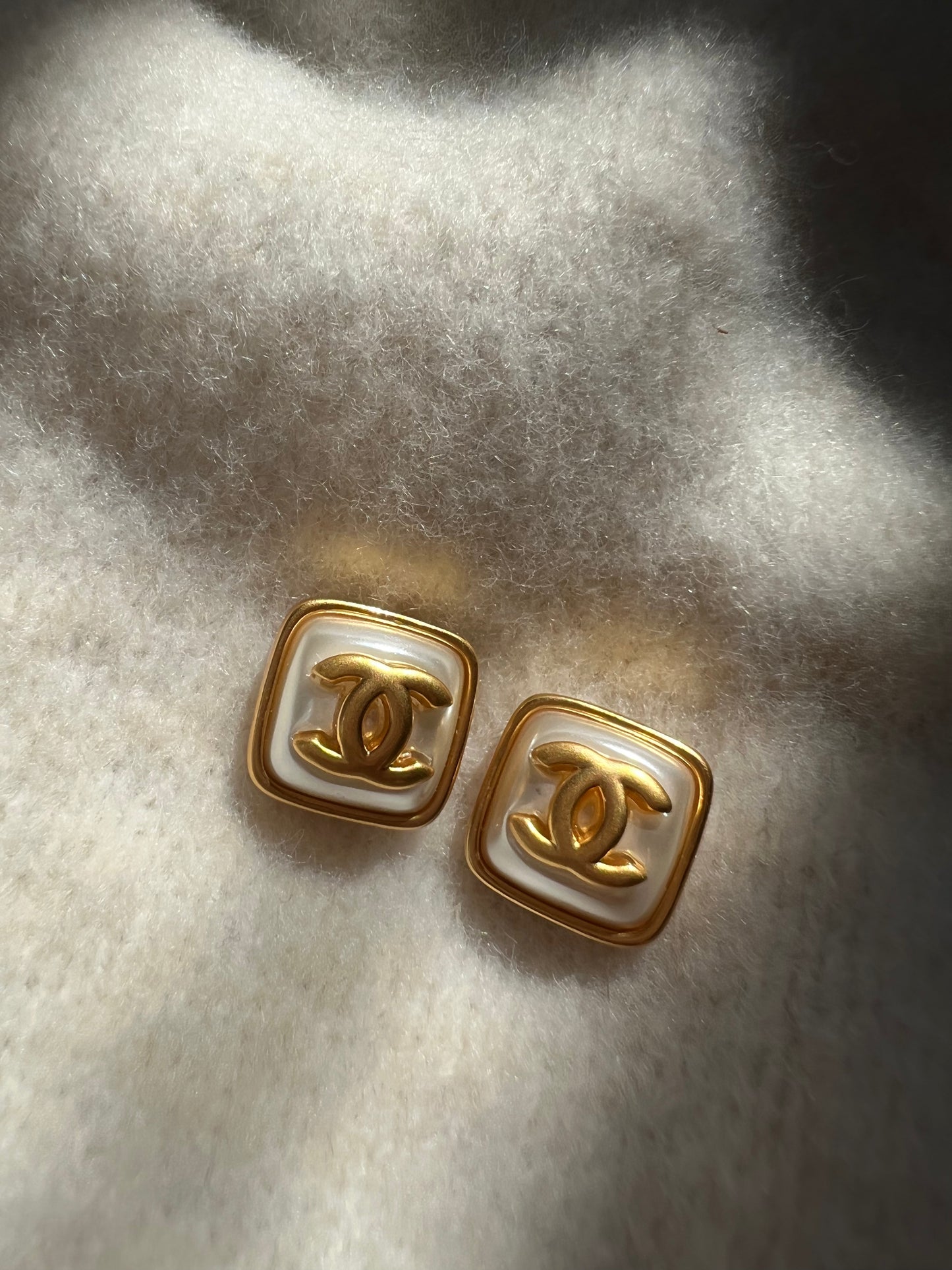 Vintage Chanel Earring
