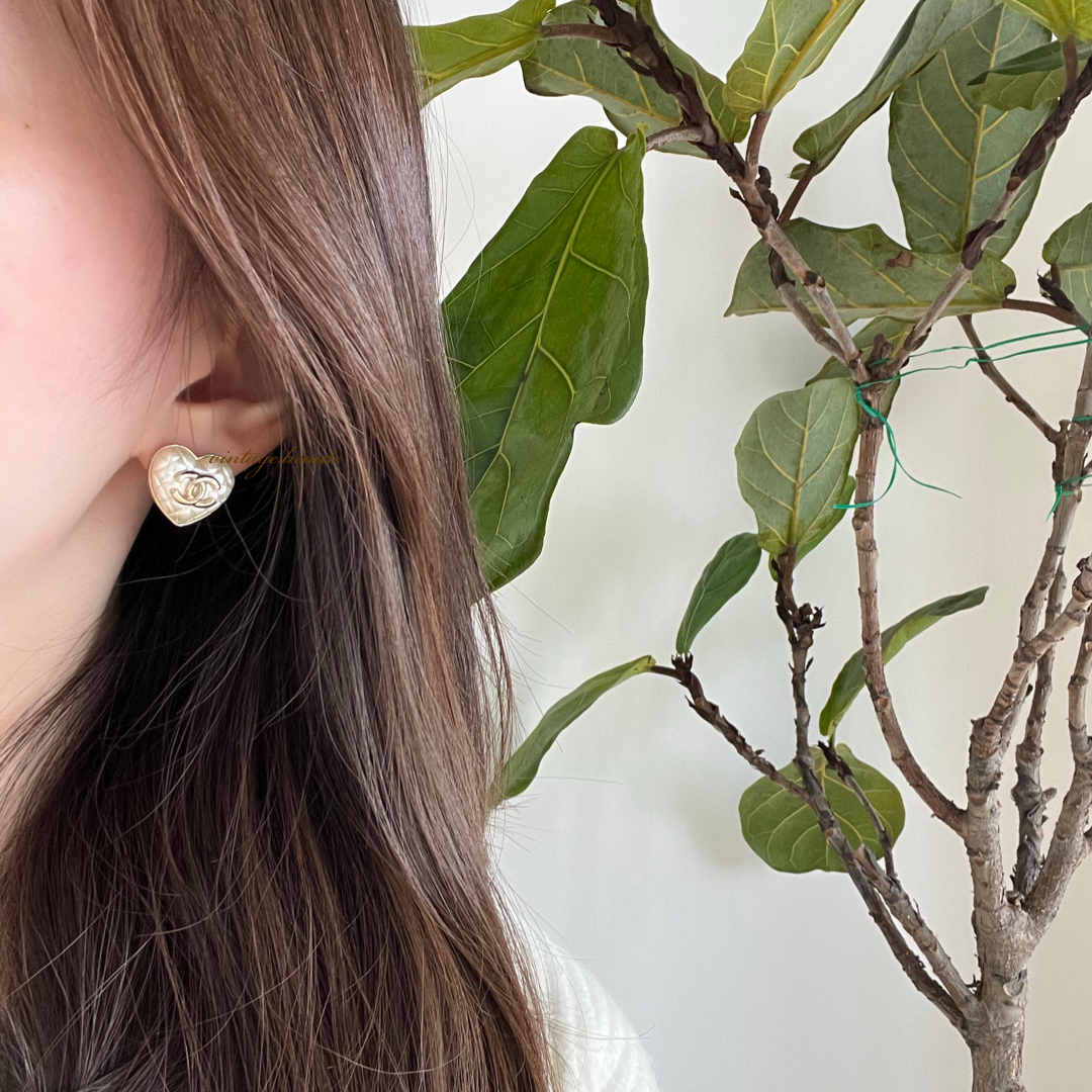 Vintage Chanel Earring