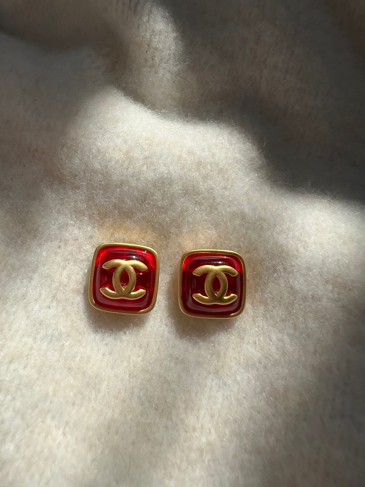Vintage Chanel Earring