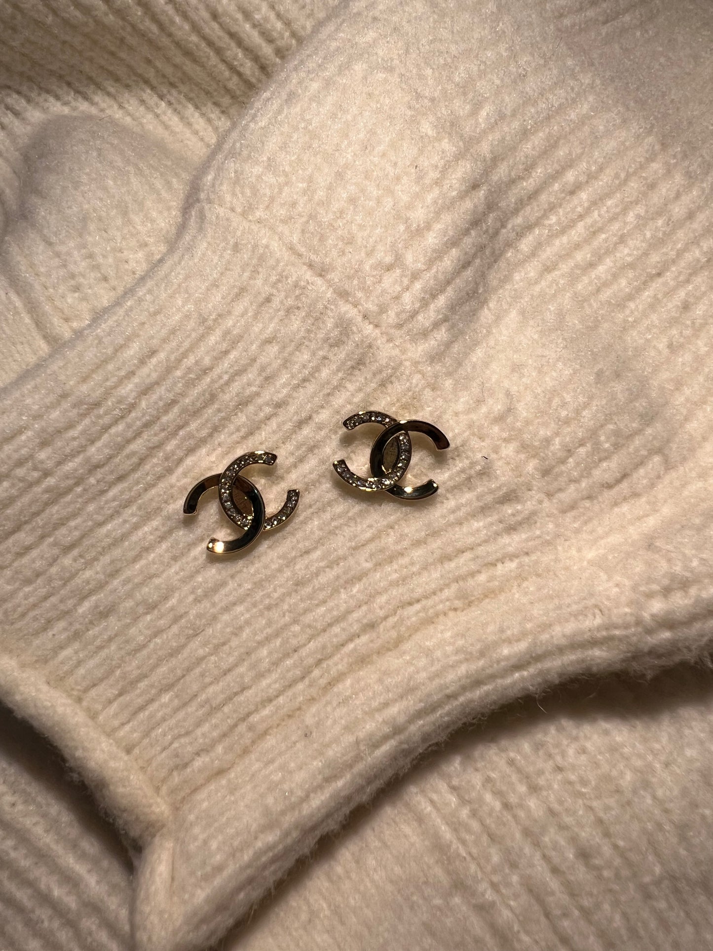 Vintage Chanel Earring