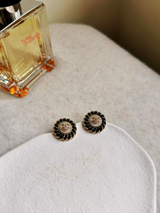 Vintage Chanel Earring